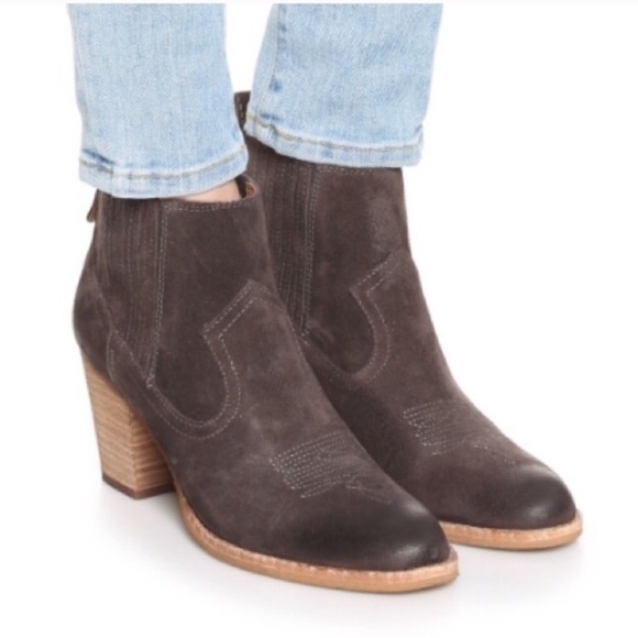 dolce vita chelsea boots